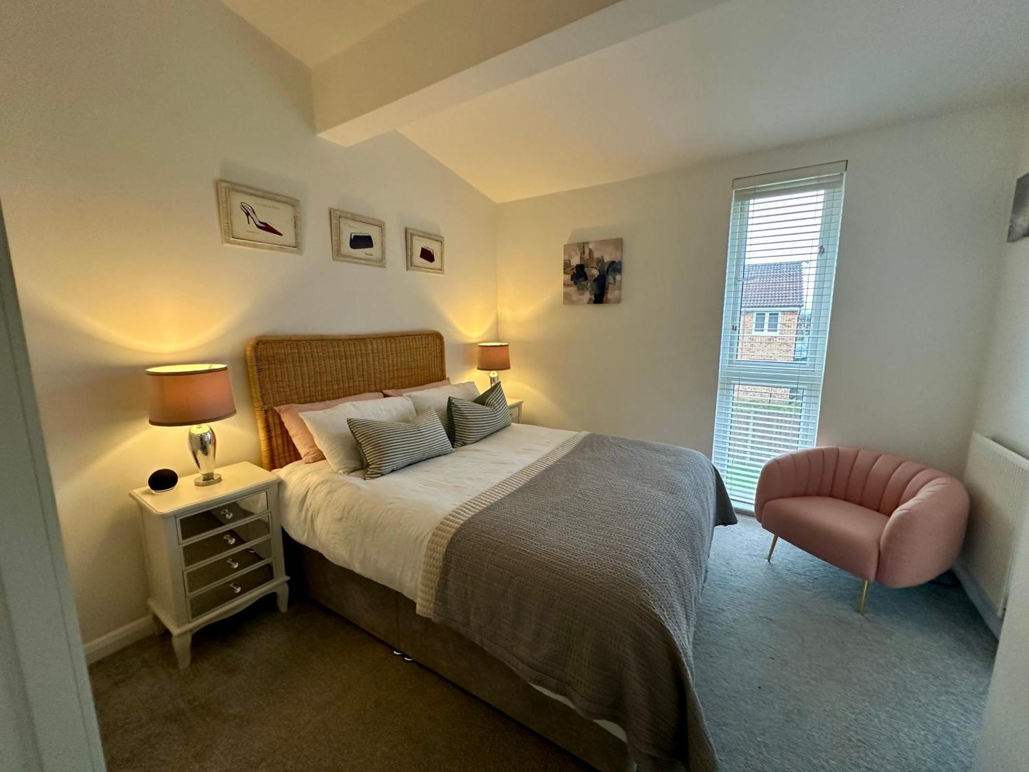 Ao & Etihad Stadium 6 Guest Stay- 3 Bedroom Central House With Parking & Wi Fi แมนเชสเตอร์ ภายนอก รูปภาพ
